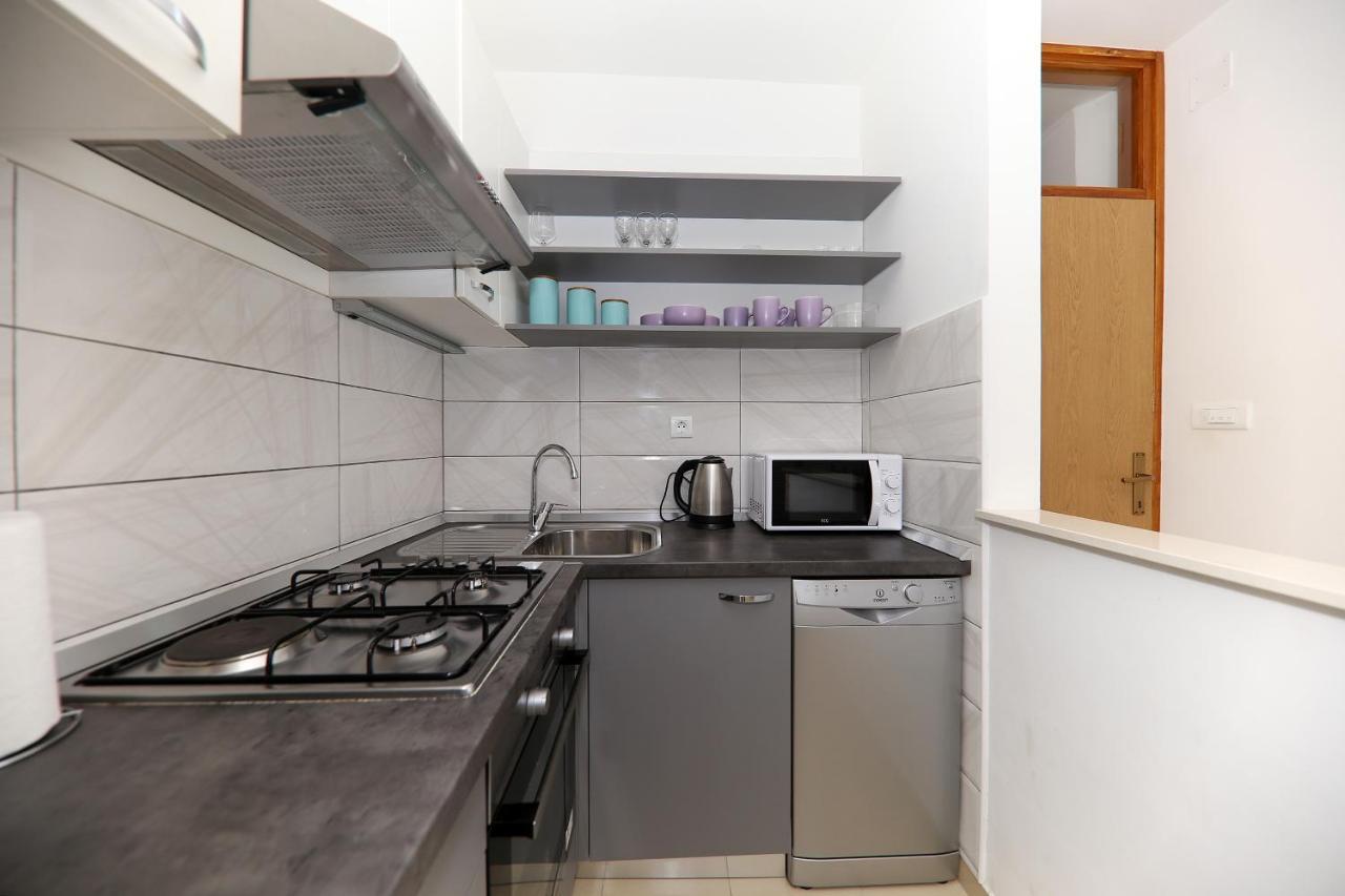 Neluna Apartment Zadar Bagian luar foto